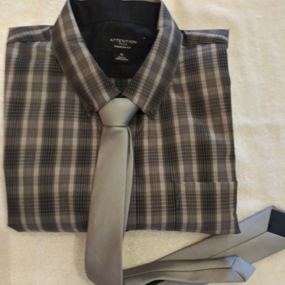 Attention Long Sleeve Shirt with tie